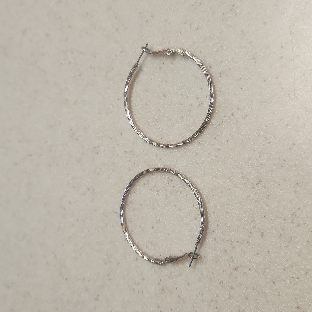 Rose Gold Etched Hoop Earrings, GUC